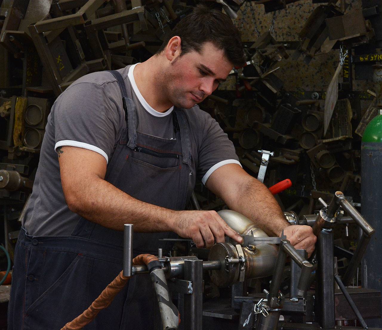 Downpipe Destro + catalizzatore metallico Elimina catalizzatore primario (RHD - LHD)