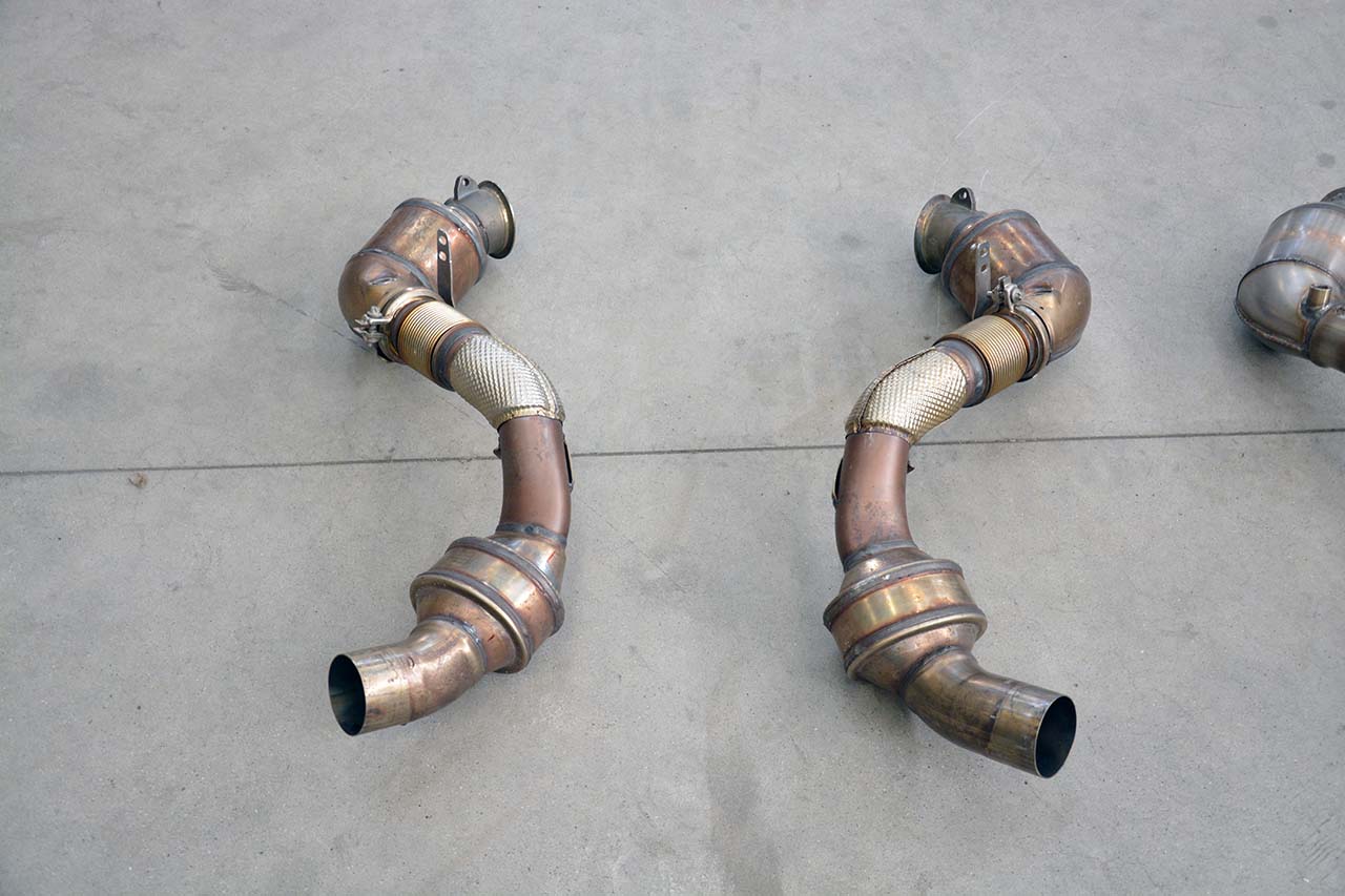 Rohrsatz ab Turbolader + Sport Metallkatalysator Rechts<br>Kompatibel mit den Serien ab-Kat Anlage