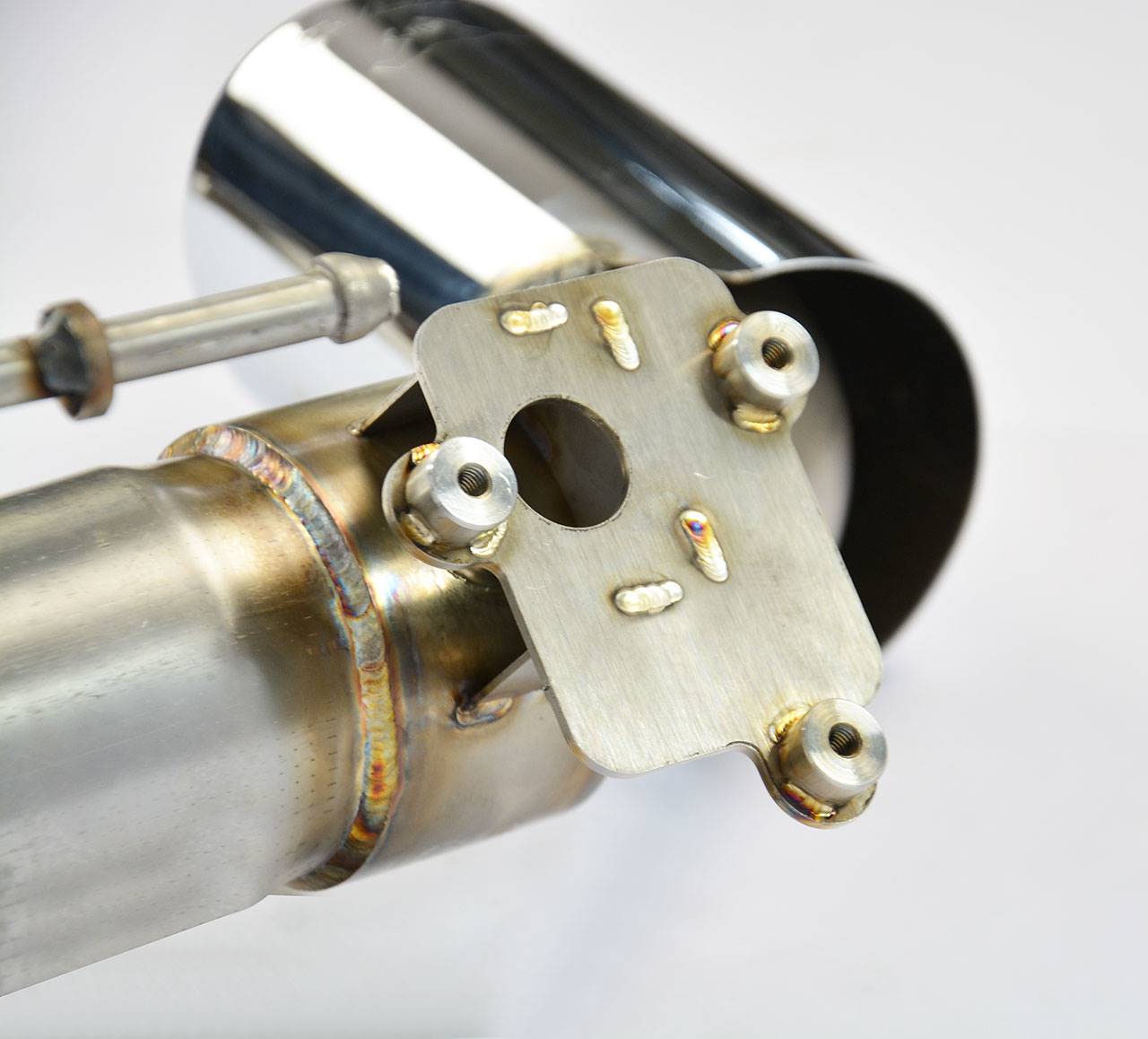 Rear exhaust Right O100 - Left O100 with valve