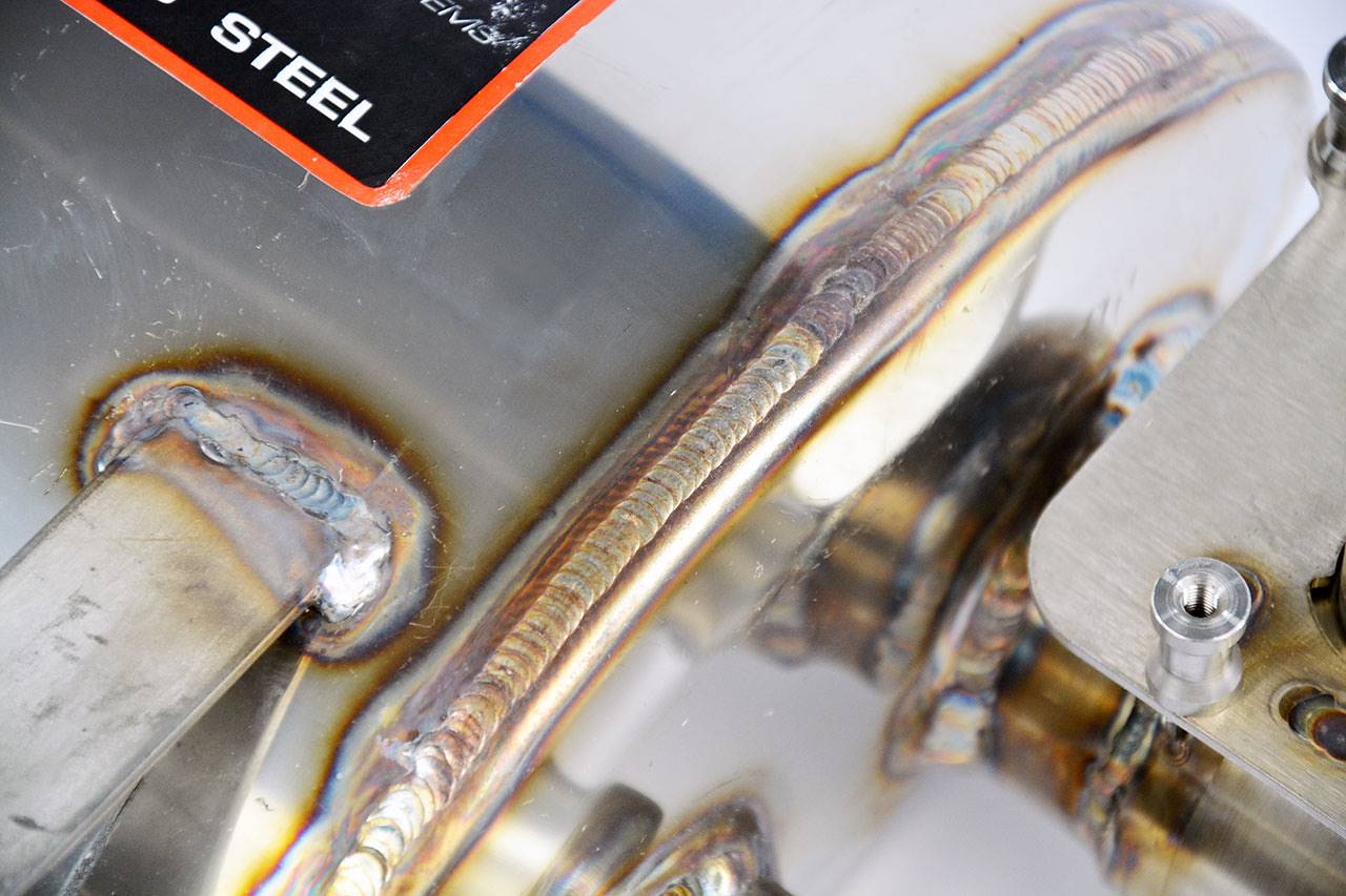 Rear exhaust Right with valve