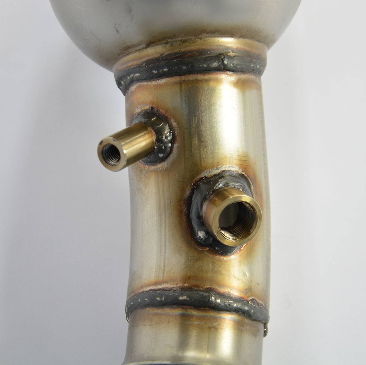 Anteriore Sinistro con catalizzatore metallico