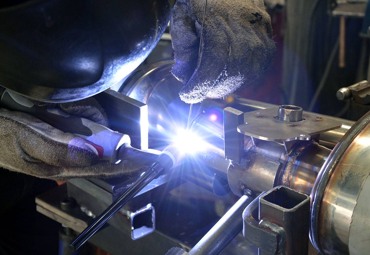 Rear exhaust Right 150x105 with valve