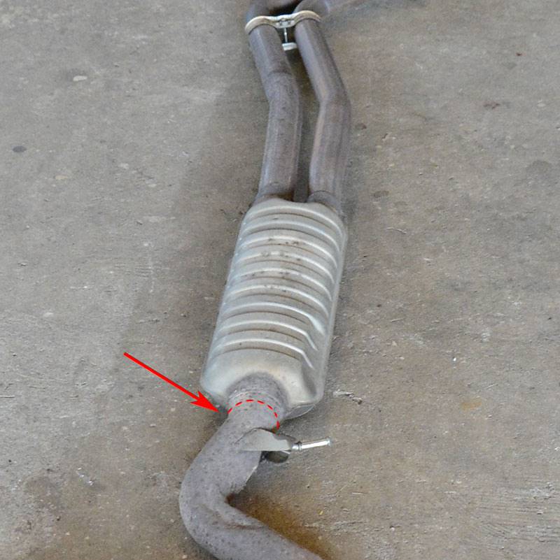 Rear exhaust OO80