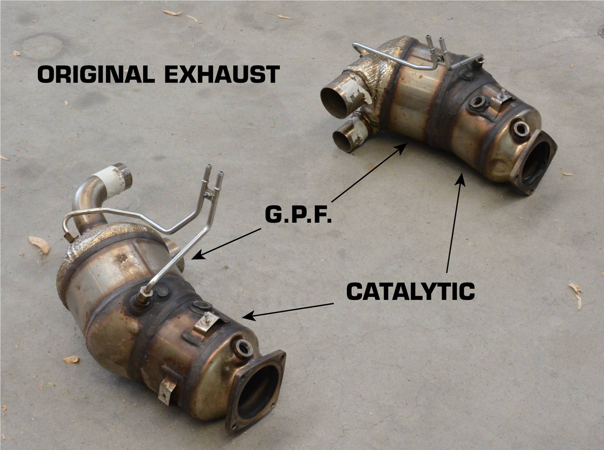 Front exhaust with Metallic catalytic Right